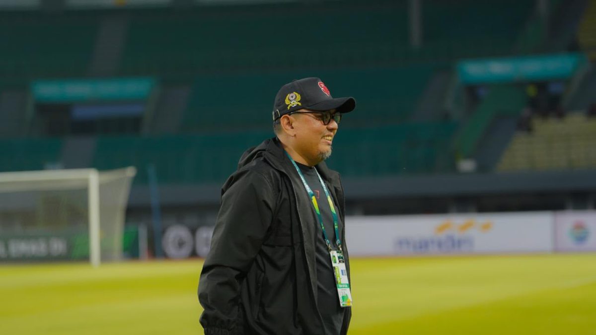 Manajer Semen Padang FC, Braditi Moulevey Rajo Mudo
